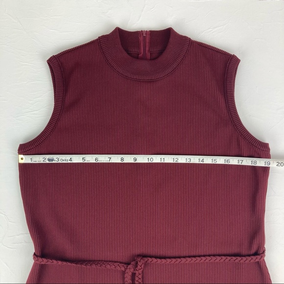 70s vintage mock turtle, sleeveless top - Picture 8 of 16